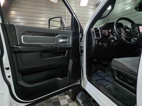 Used 2023 RAM 2500 Big Horn w/ Level 1 Equipment Group image 14