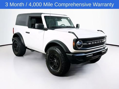 Certified 2022 Ford Bronco 2-Door AWD/4WD image 1