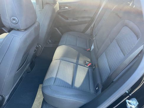 Used 2025 Chevrolet Equinox LT image 22