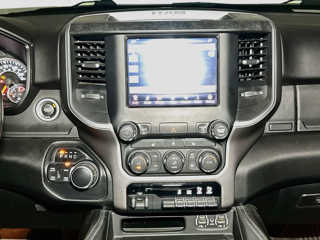 Used 2020 RAM 1500 Big Horn AWD/4WD image 11