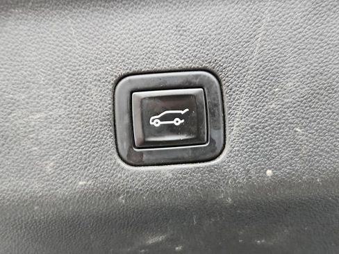 Certified 2023 GMC Yukon XL AT4 w/ Technology Package image 30