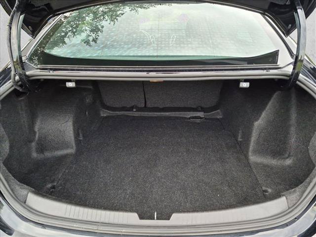 Used 2025 Chevrolet Malibu LT FWD image 6
