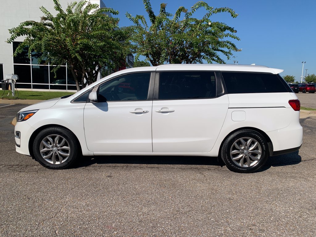 Used 2020 Kia Sedona EX FWD image 5