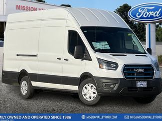 New 2026 Ford E-Transit 148 High Roof Extended w/ Load Area Protection Package video 1