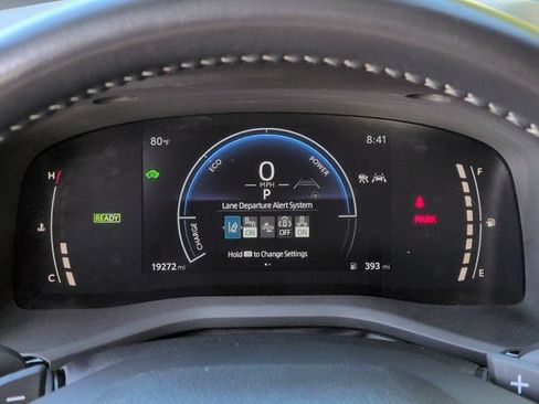 Used 2025 Toyota Camry SE FWD image 23
