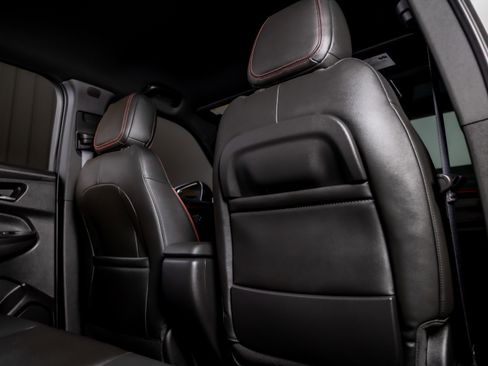 Used 2025 Chevrolet TrailBlazer RS w/ Convenience Package image 19