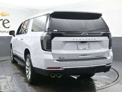 New 2026 Chevrolet Suburban Premier image 14