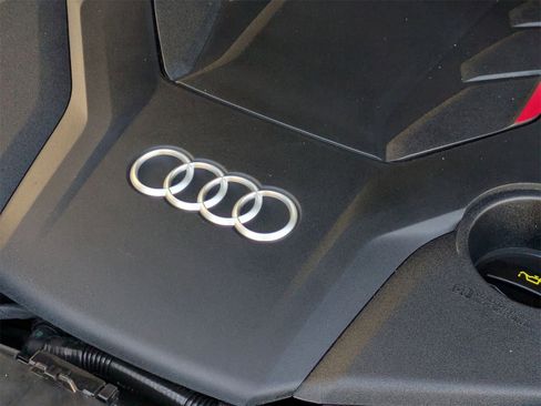 Used 2023 Audi SQ5 Premium Plus w/ Premium Plus Package image 24