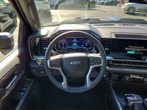Used 2023 Chevrolet Silverado 1500 LT Trail Boss w/ Protection Package AWD/4WD image 14