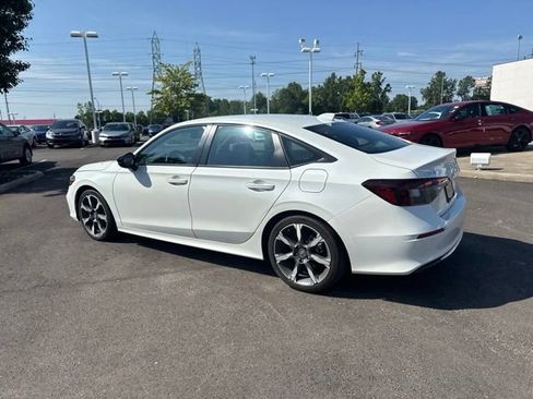 Used 2025 Honda Civic Sport Touring image 12