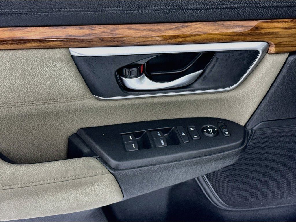 Used 2022 Honda CR-V EX image 23