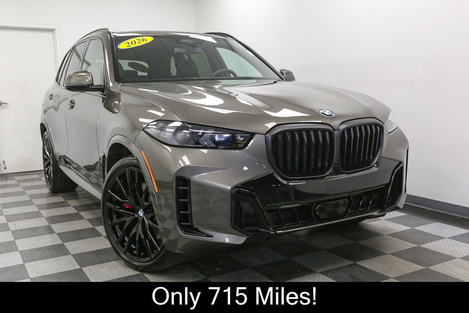Used 2026 BMW X5 xDrive40i w/ M Sport Package AWD/4WD image 2