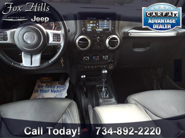 Used 2016 Jeep Wrangler Unlimited Rubicon AWD/4WD image 12