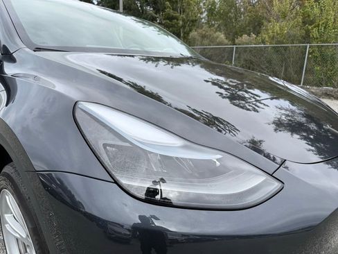 Used 2024 Tesla Model Y Long Range image 4