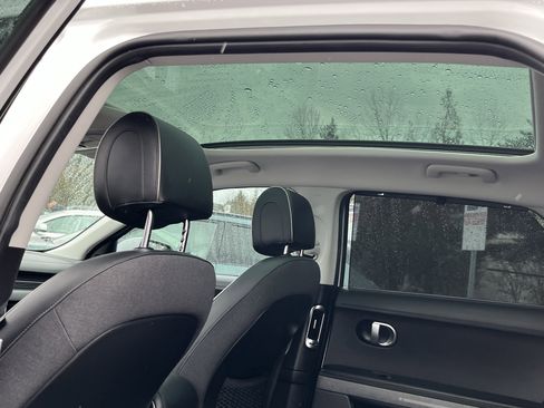 Certified 2024 Hyundai Ioniq 5 Limited image 15