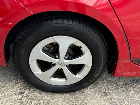 Used 2012 Toyota Prius Two FWD image 29
