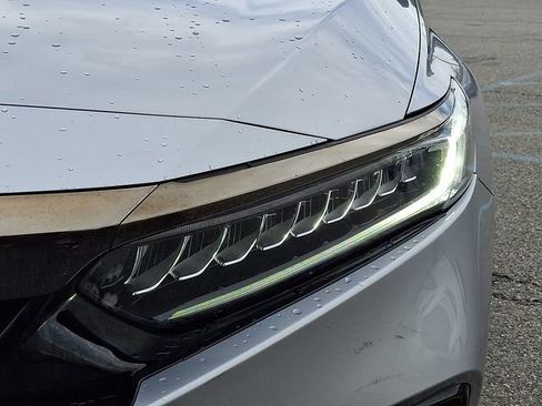 Used 2022 Honda Accord Sport image 9