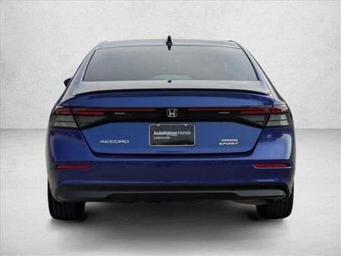 Used 2023 Honda Accord Sport image 7