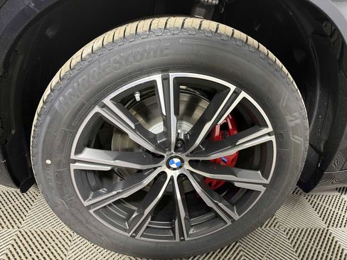 New 2026 BMW X5 xDrive40i w/ M Sport Package image 10