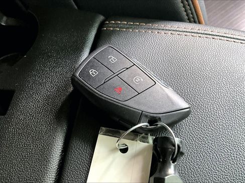 Used 2024 GMC Canyon AT4 w/ AT4 Premium Package AWD/4WD image 14