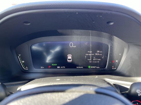 Used 2024 Honda Accord Sport image 7