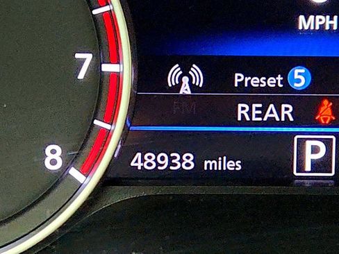 Used 2020 Nissan Sentra SV image 15