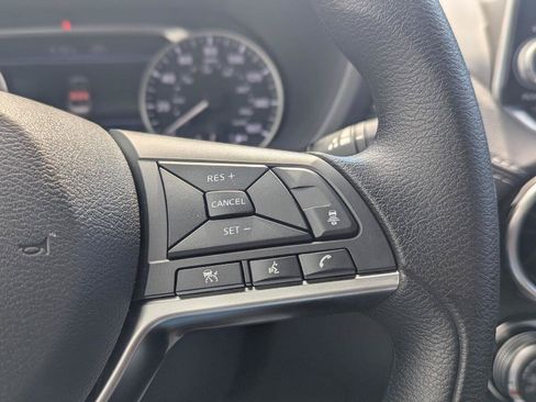 Used 2025 Nissan Sentra SV w/ Trunk Package FWD image 23