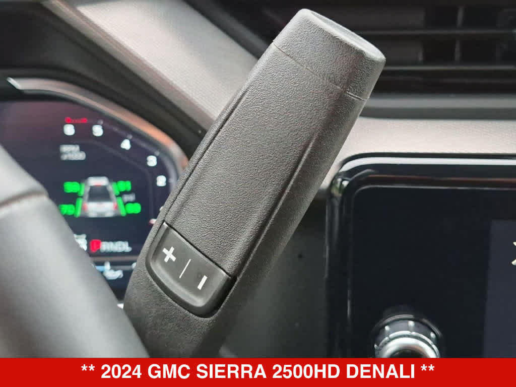 Used 2024 GMC Sierra 2500 Denali w/ Denali Reserve Package AWD/4WD image 33