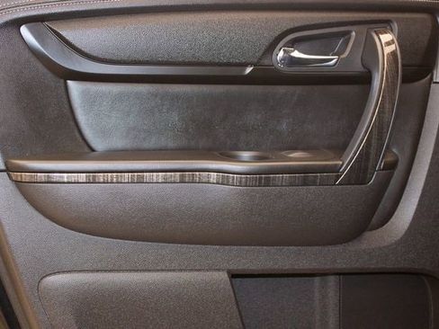 Used 2013 GMC Acadia SLT image 20