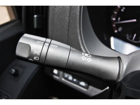 New 2026 Nissan Frontier Pro-X RWD image 17