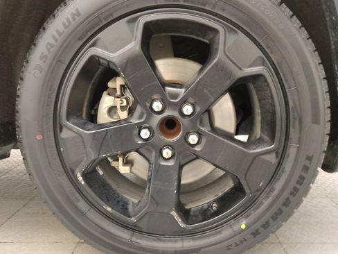 Used 2021 Jeep Grand Cherokee Freedom Edition RWD image 31