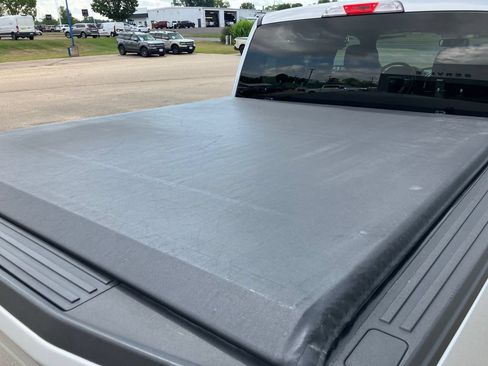 Used 2019 Ford F150 XLT w/ Equipment Group 302A Luxury AWD/4WD image 16