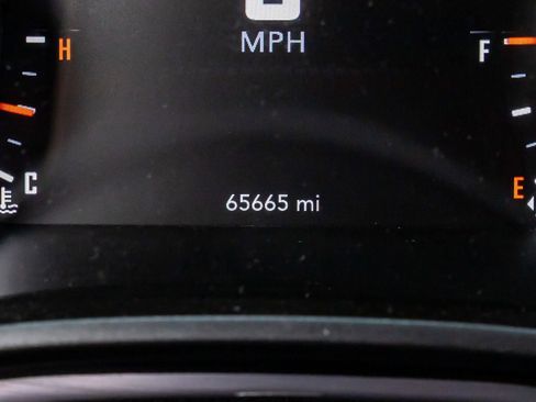 Used 2016 Dodge Challenger R/T Scat Pack image 16