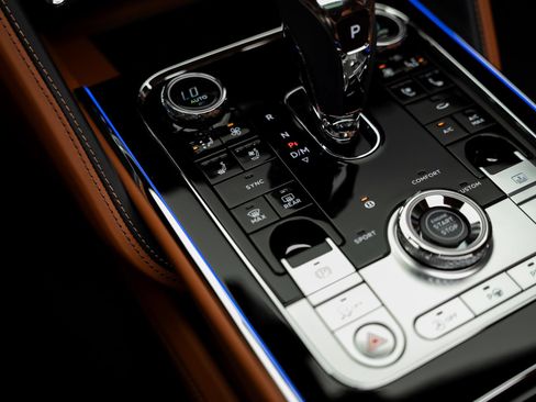 Used 2022 Bentley Flying Spur V8 AWD/4WD image 53