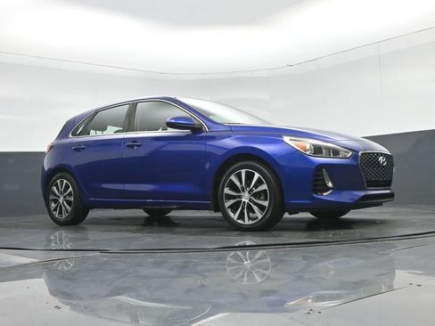 Used 2018 Hyundai Elantra GT image 47