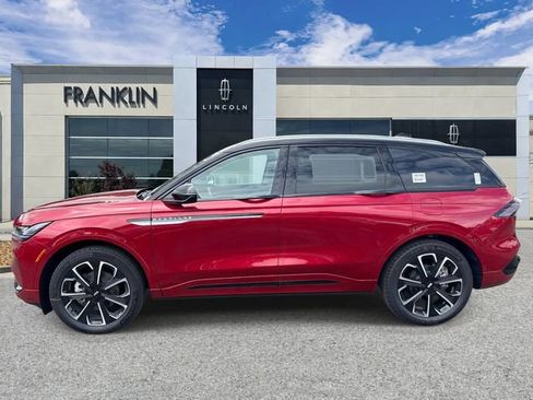 New 2026 Lincoln Nautilus Reserve AWD/4WD image 4