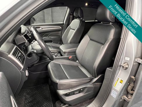 Used 2020 Volkswagen Atlas Cross Sport SEL R-Line image 3