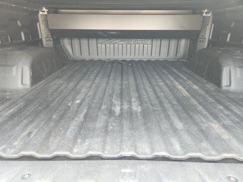 Used 2024 Chevrolet Silverado 1500 ZR2 AWD/4WD image 32