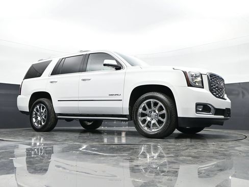 Used 2020 GMC Yukon Denali w/ Open Road Package AWD/4WD image 47