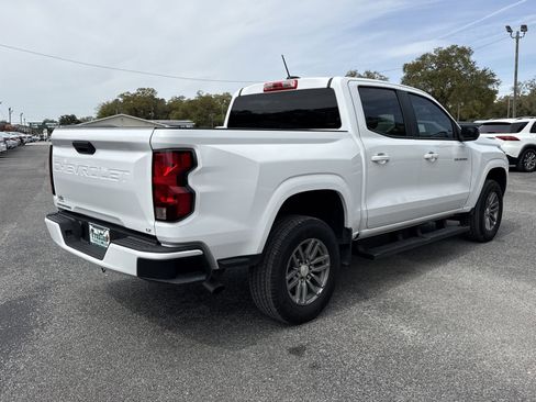 Used 2024 Chevrolet Colorado LT RWD image 5