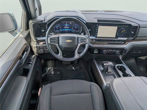 Used 2023 Chevrolet Silverado 1500 LT image 29