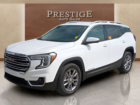 Used 2023 GMC Terrain SLT FWD image 14