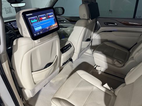 Used 2023 Cadillac Escalade Sport Platinum w/ LPO, ONYX Package RWD image 24