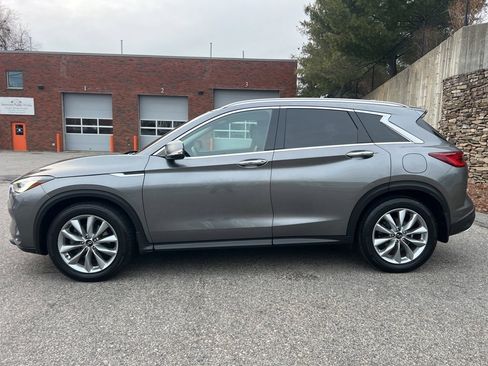 Used 2022 INFINITI QX50 Luxe image 2