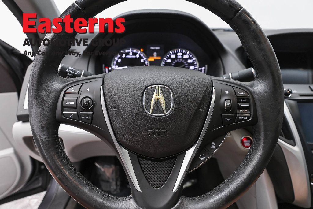 Used 2018 Acura TLX w/ Technology Package FWD image 10