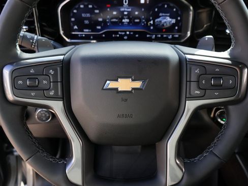 Certified 2025 Chevrolet Silverado 1500 High Country w/ Technology Package image 42