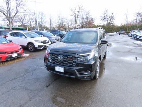 Used 2023 Honda Passport TrailSport image 1