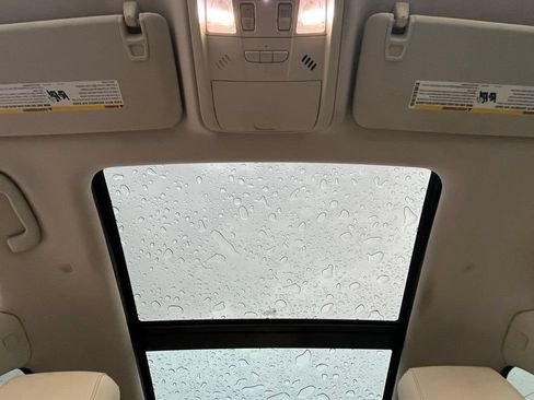 Used 2018 Cadillac XT5 Luxury w/ Driver Awareness Package FWD image 40