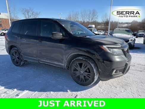 Used 2020 Honda Passport Sport image 2