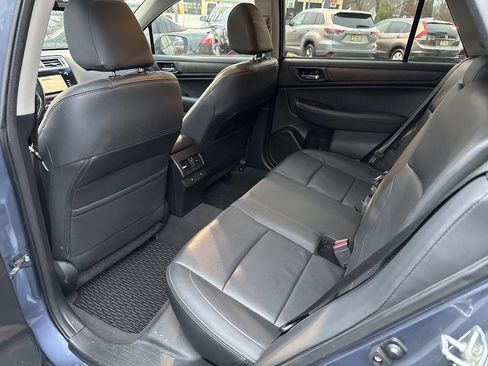 Used 2016 Subaru Outback 2.5i Limited image 40